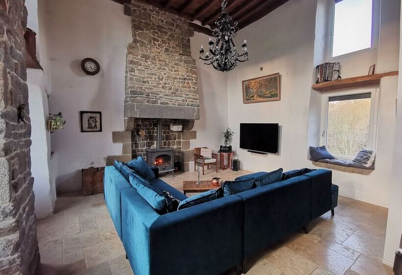 Gite La Vieille Dame