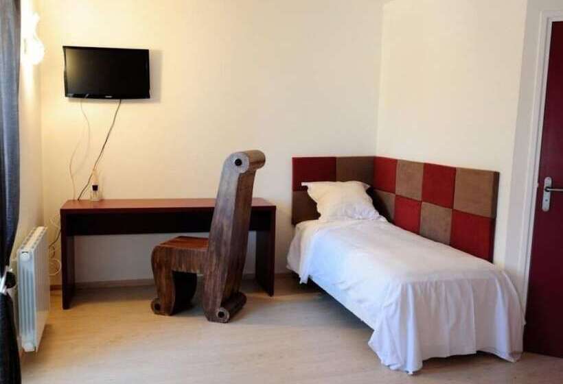 فندق فئة نجمة واحدة Le Relais Du Chatel