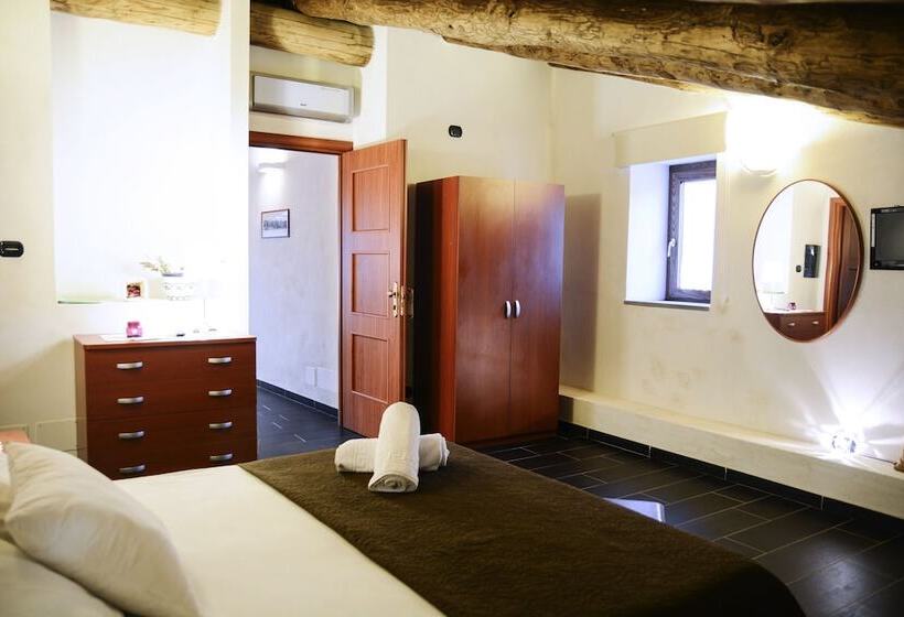 簡易ホテル Palazzo Del Baglivo Cilento Hotel & Spa