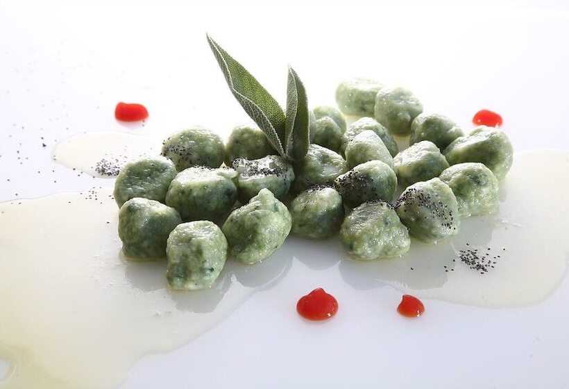 בית מלון כפרי Albergo Edelweiss   Larespa