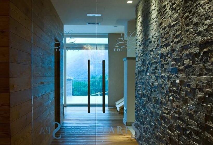 בית מלון כפרי Albergo Edelweiss   Larespa