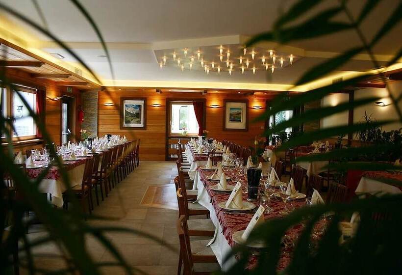 בית מלון כפרי Albergo Edelweiss   Larespa