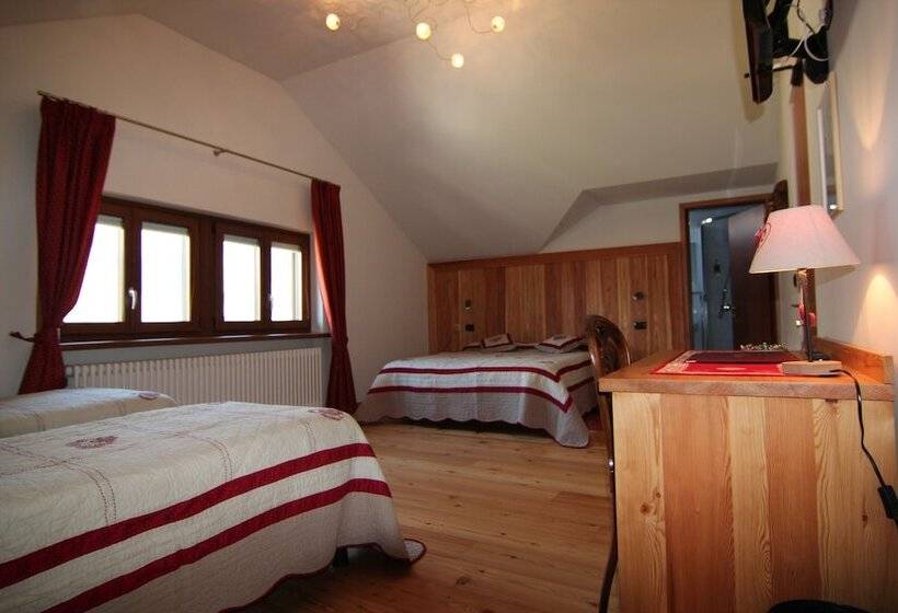 בית מלון כפרי Albergo Edelweiss   Larespa