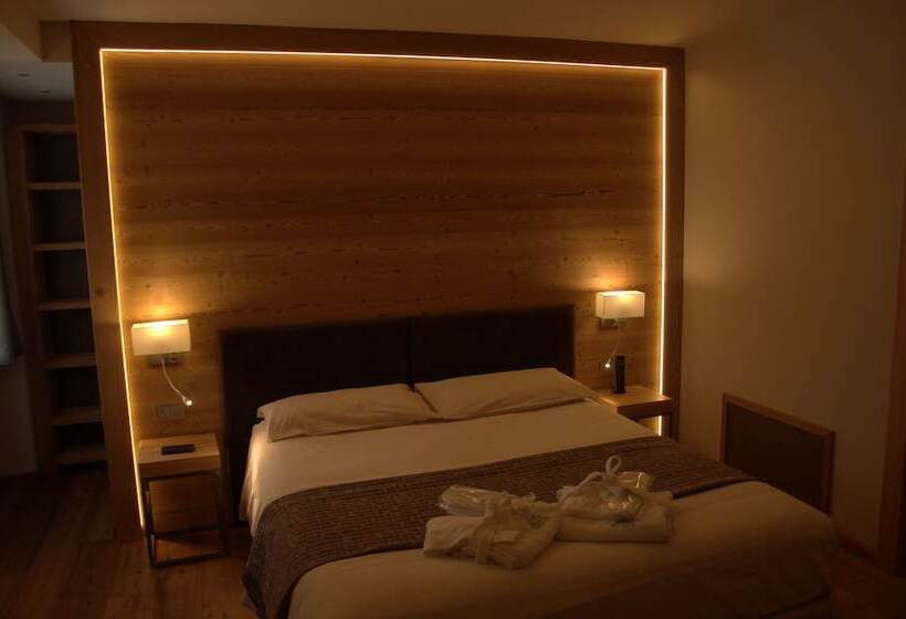 בית מלון כפרי Albergo Edelweiss   Larespa