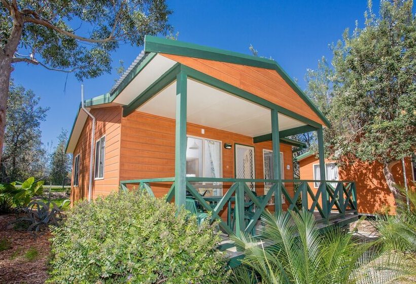 فندق Big4 Moruya Heads Easts Dolphin Beach Holiday Park