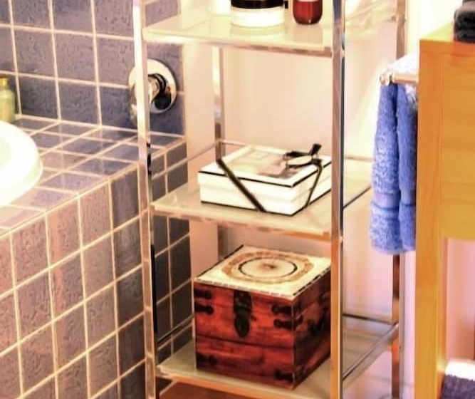 בית מלון כפרי Blue Lake Lodge