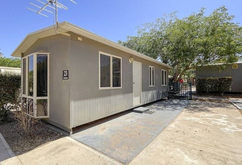 هتل Capricorn Holiday Park