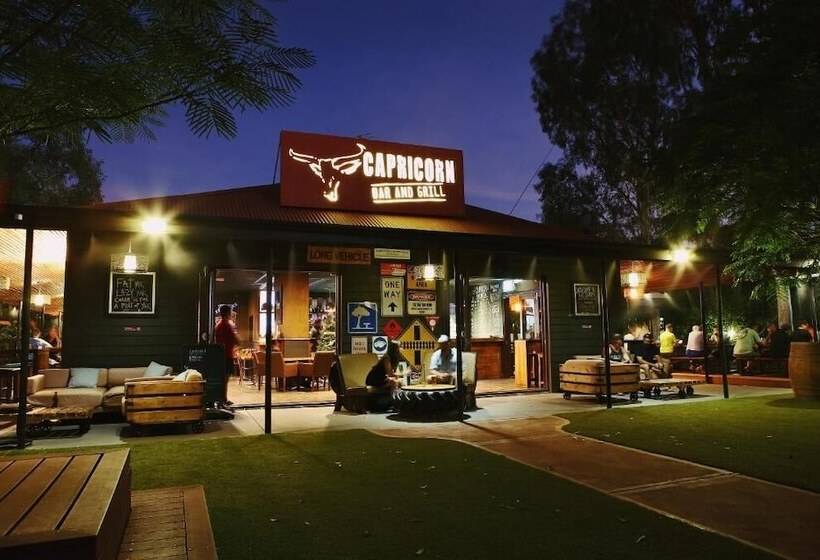 בית מלון כפרי Capricorn Village