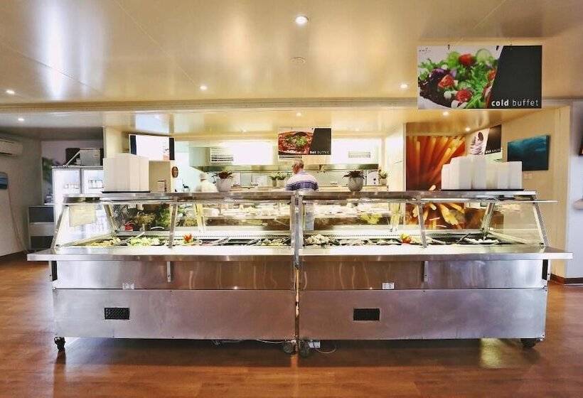 בית מלון כפרי Capricorn Village