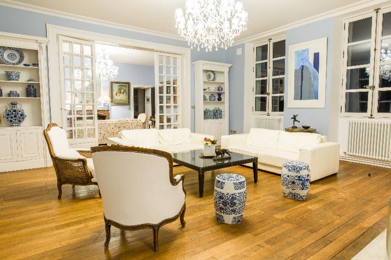 בית מלון כפרי Château De Moison