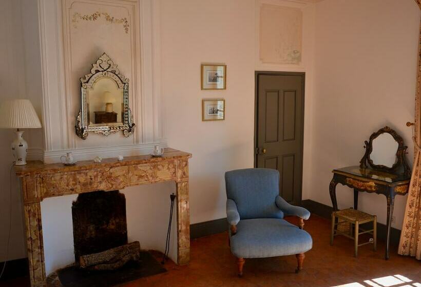 Отель Château D'esparron