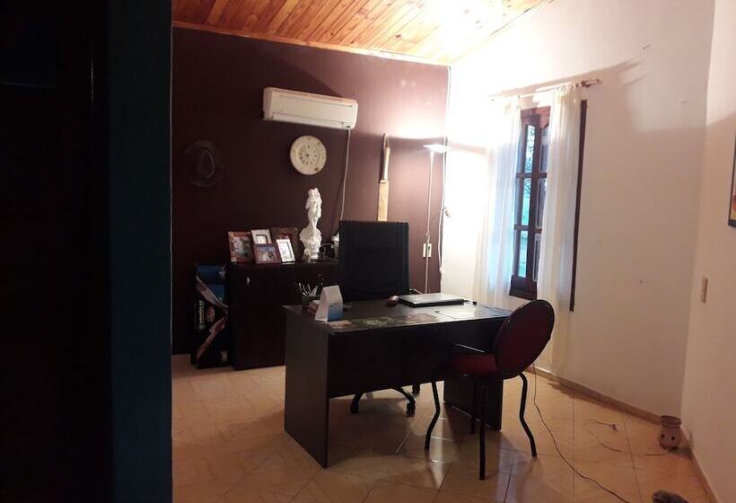 酒店 De Campo El Rebenque