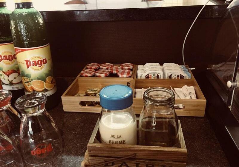 בית מלון כפרי Domaine Du Golf Country Club De Bigorre