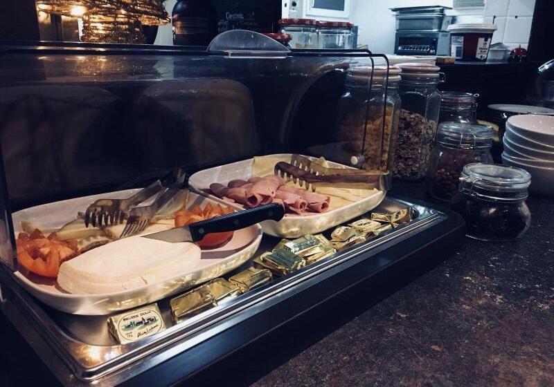 בית מלון כפרי Domaine Du Golf Country Club De Bigorre