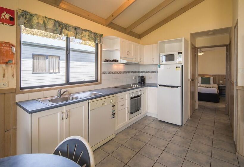 בית מלון כפרי Ingenia Holidays Lake Macquarie