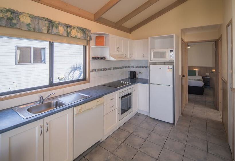 בית מלון כפרי Ingenia Holidays Lake Macquarie