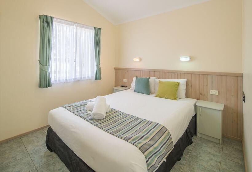 בית מלון כפרי Ingenia Holidays Lake Macquarie