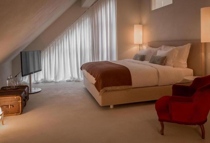 ホテル Krone Regensberg