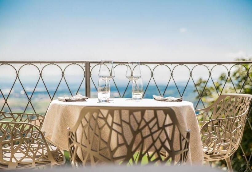 ホテル Krone Regensberg