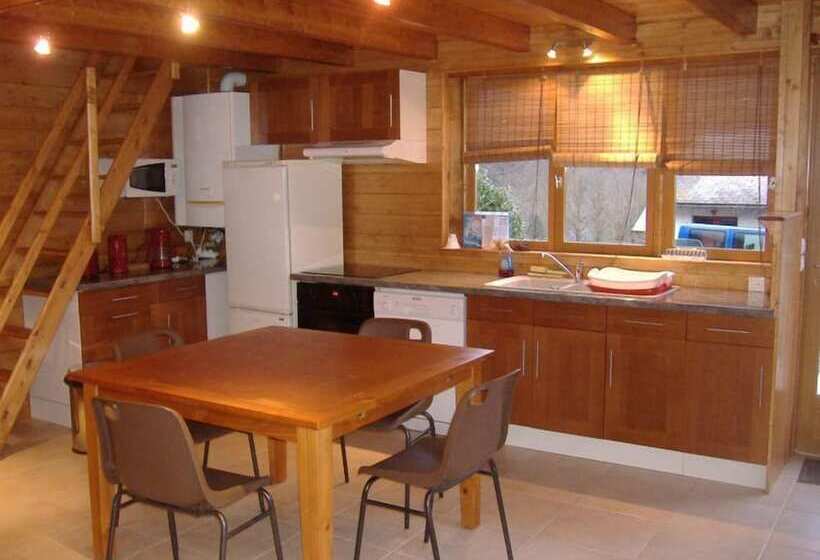 Отель L'abri D'arlos