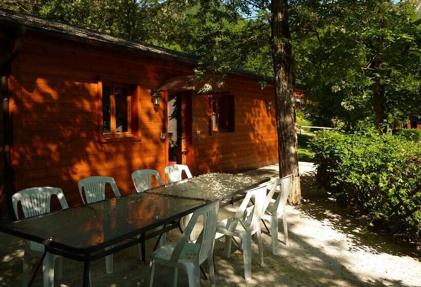 Отель L'abri D'arlos