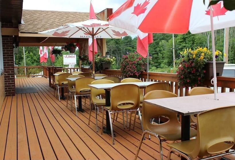 فندق Lakeside Inn