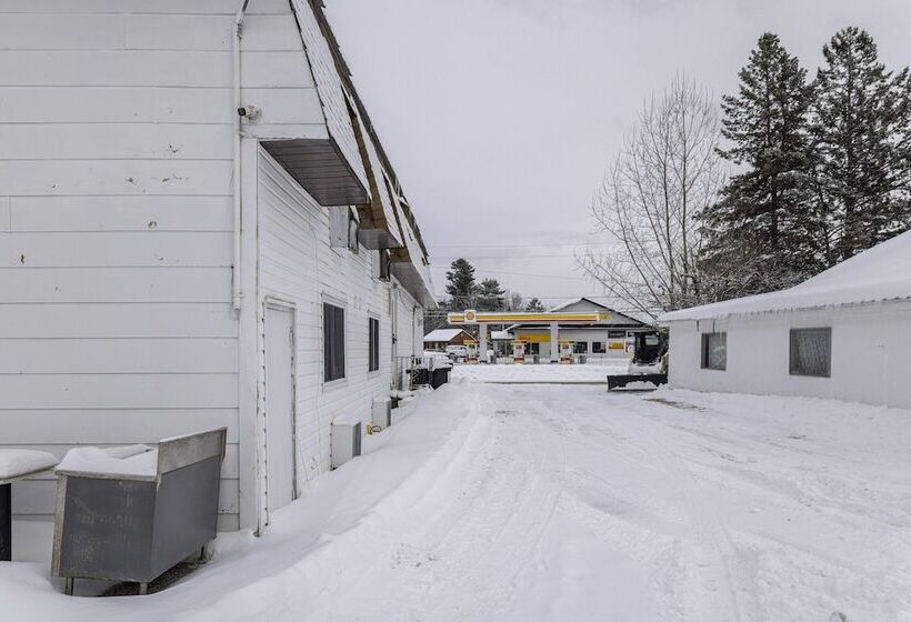 فندق Lakeside Inn