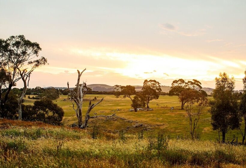 Отель Lancemore Macedon Ranges