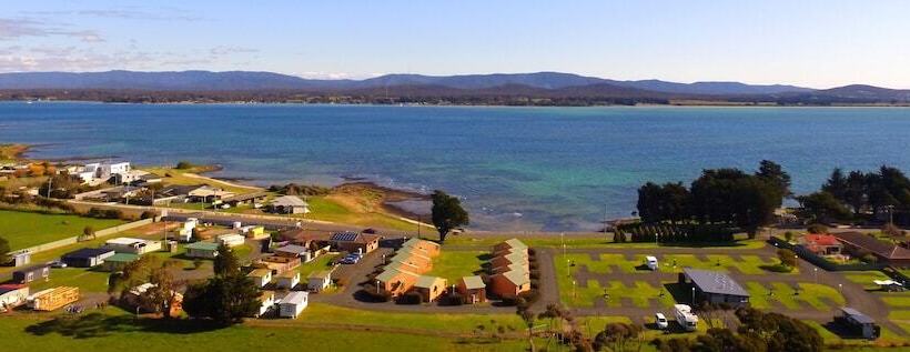 בית מלון כפרי Big4 Low Head Tourist Park