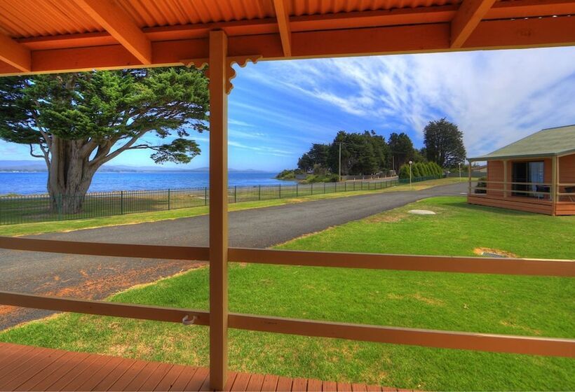 בית מלון כפרי Big4 Low Head Tourist Park