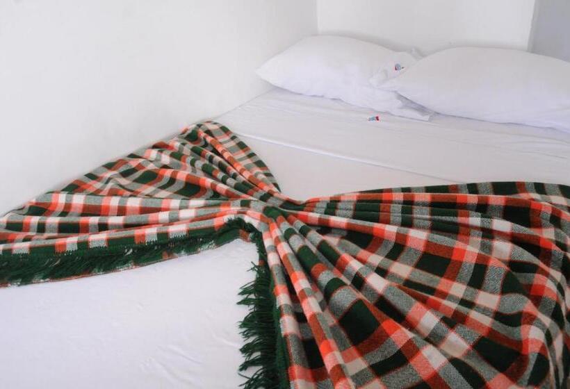 فندق Montecarlo Beach