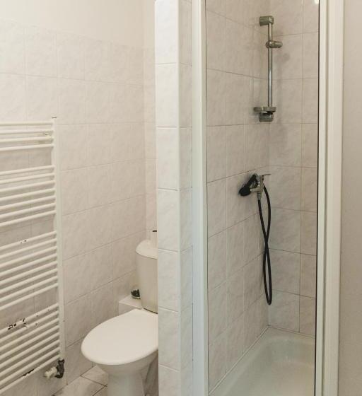 فندق Penzion Rollba