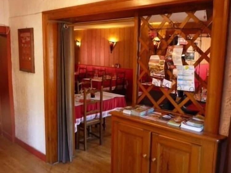 فندق Restaurant L'angelus