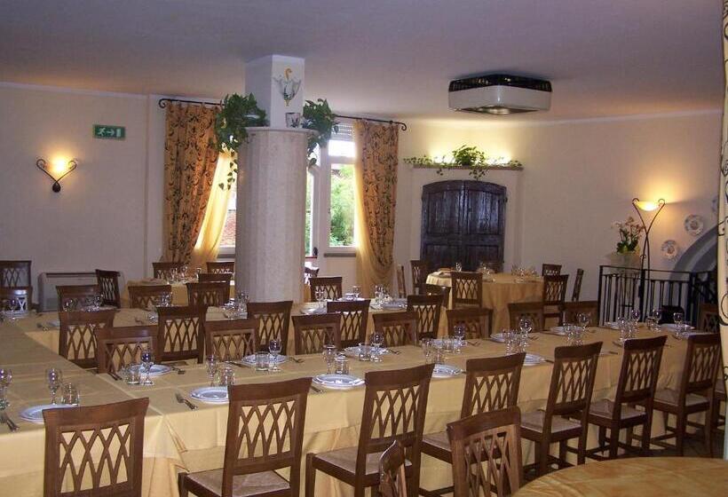 בית מלון כפרי Ristorante La Torretta