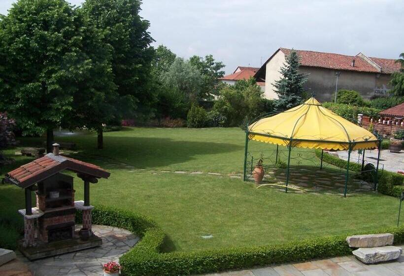 בית מלון כפרי Ristorante La Torretta