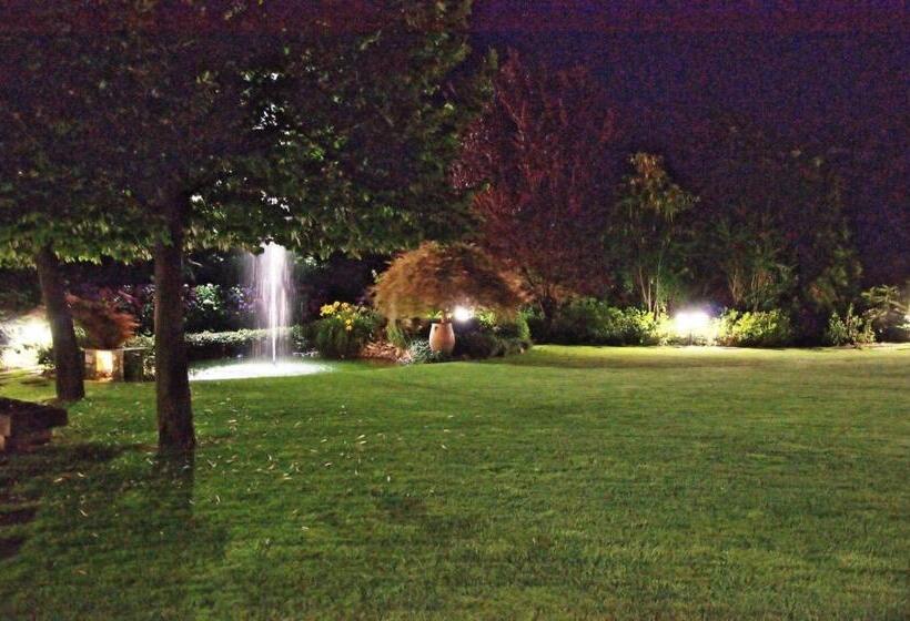 בית מלון כפרי Ristorante La Torretta