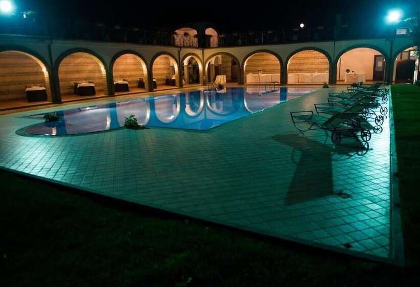 فندق ريفى La Vecchia Torre