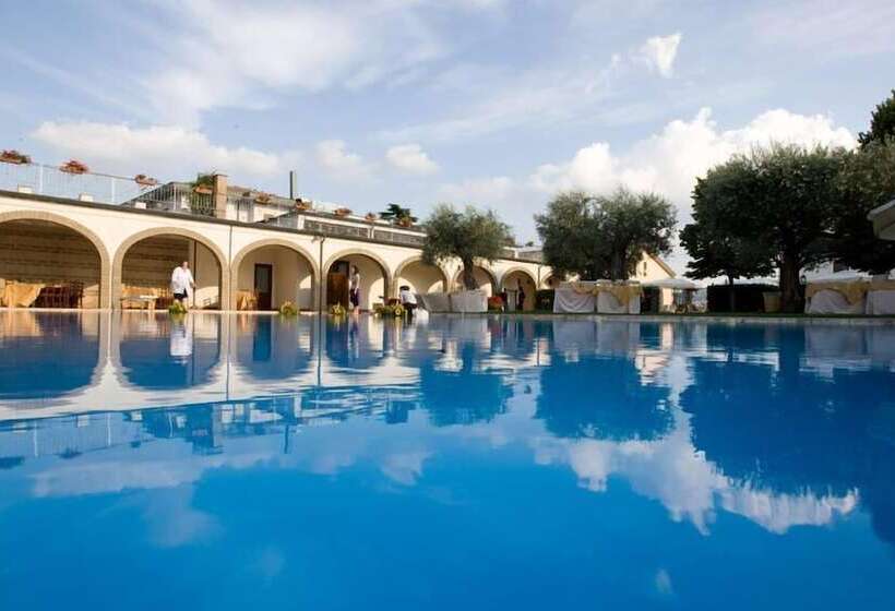 فندق ريفى La Vecchia Torre