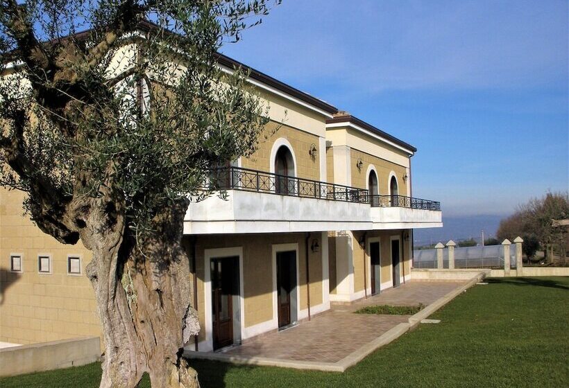 فندق ريفى La Vecchia Torre