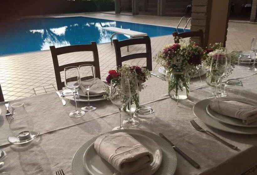 فندق ريفى La Vecchia Torre