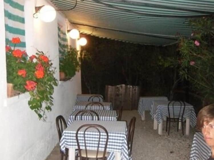 בית מלון כפרי Le Dieci Querce