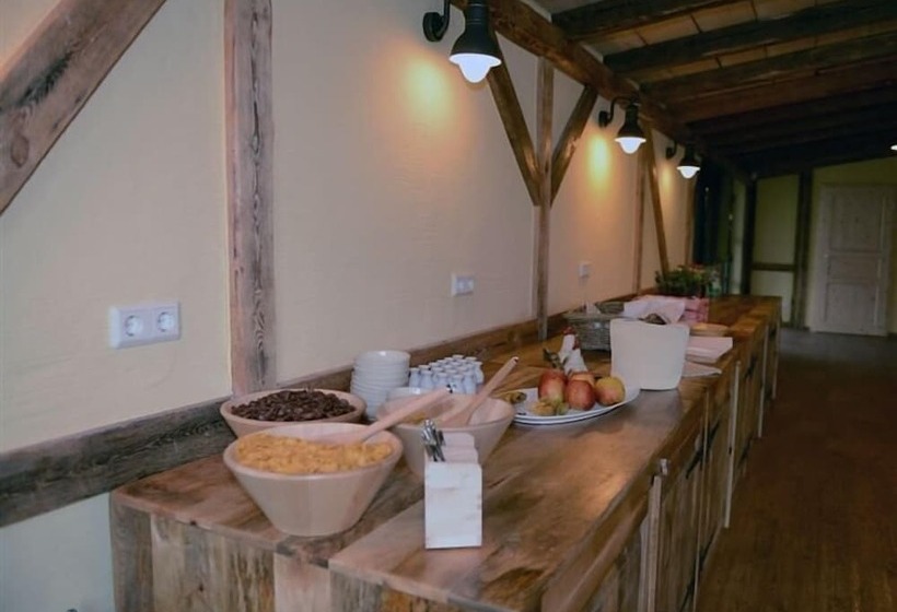 ホテル Schauhandwerkspension