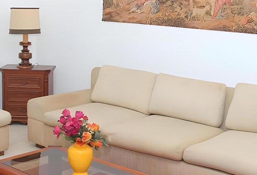 בית מלון כפרי The Mgs