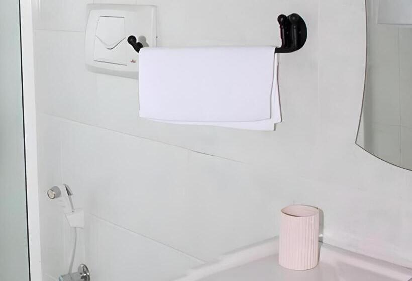 בית מלון כפרי The Mgs