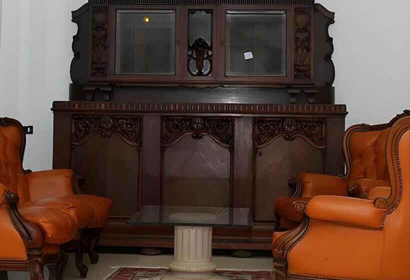 בית מלון כפרי The Mgs