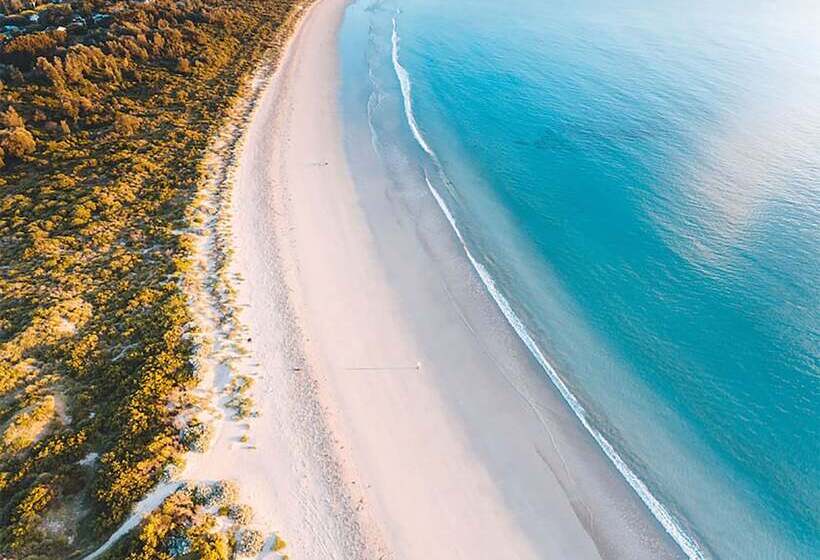 هتل The Oaks Ranch