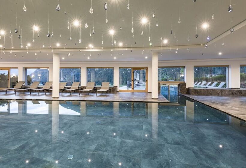 בית מלון כפרי Tuberis Nature & Spa Resort