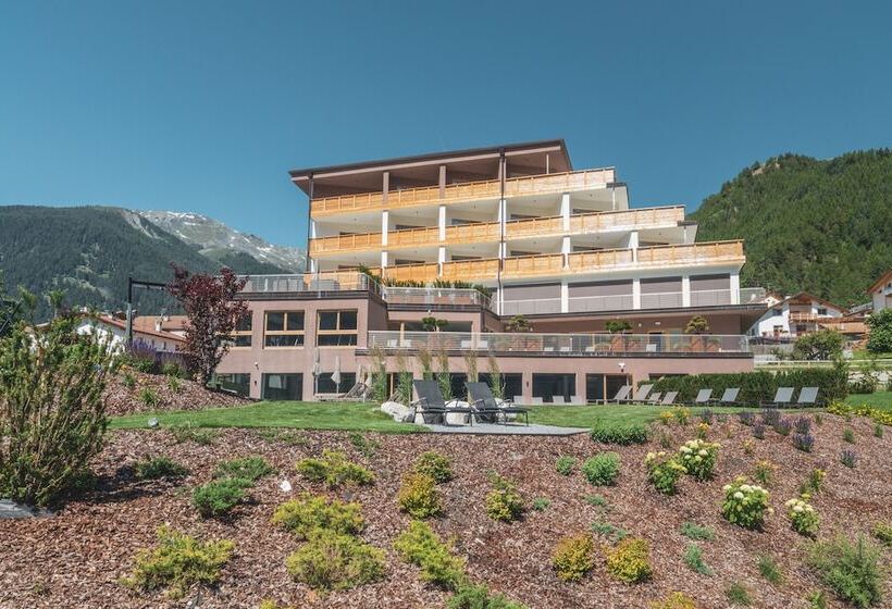 בית מלון כפרי Tuberis Nature & Spa Resort