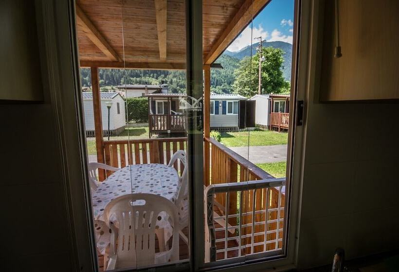 בית מלון כפרי Sarca Lodge Val Rendena