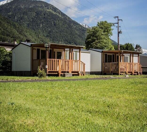 בית מלון כפרי Sarca Lodge Val Rendena